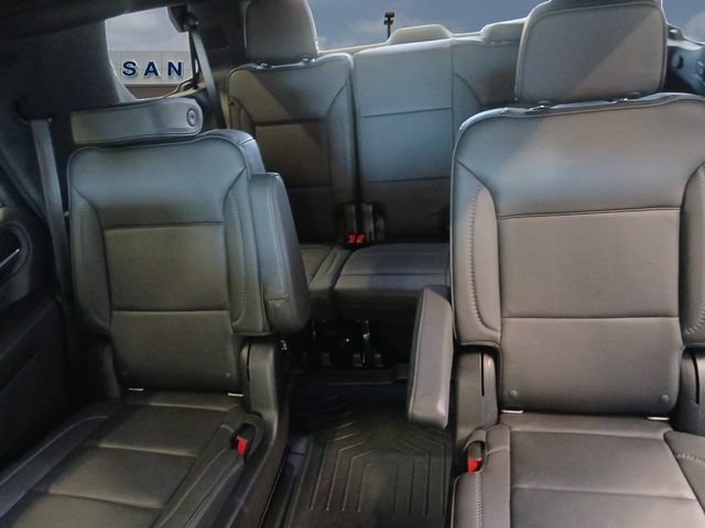 Used 2022 GMC Yukon Denali RWD image 13