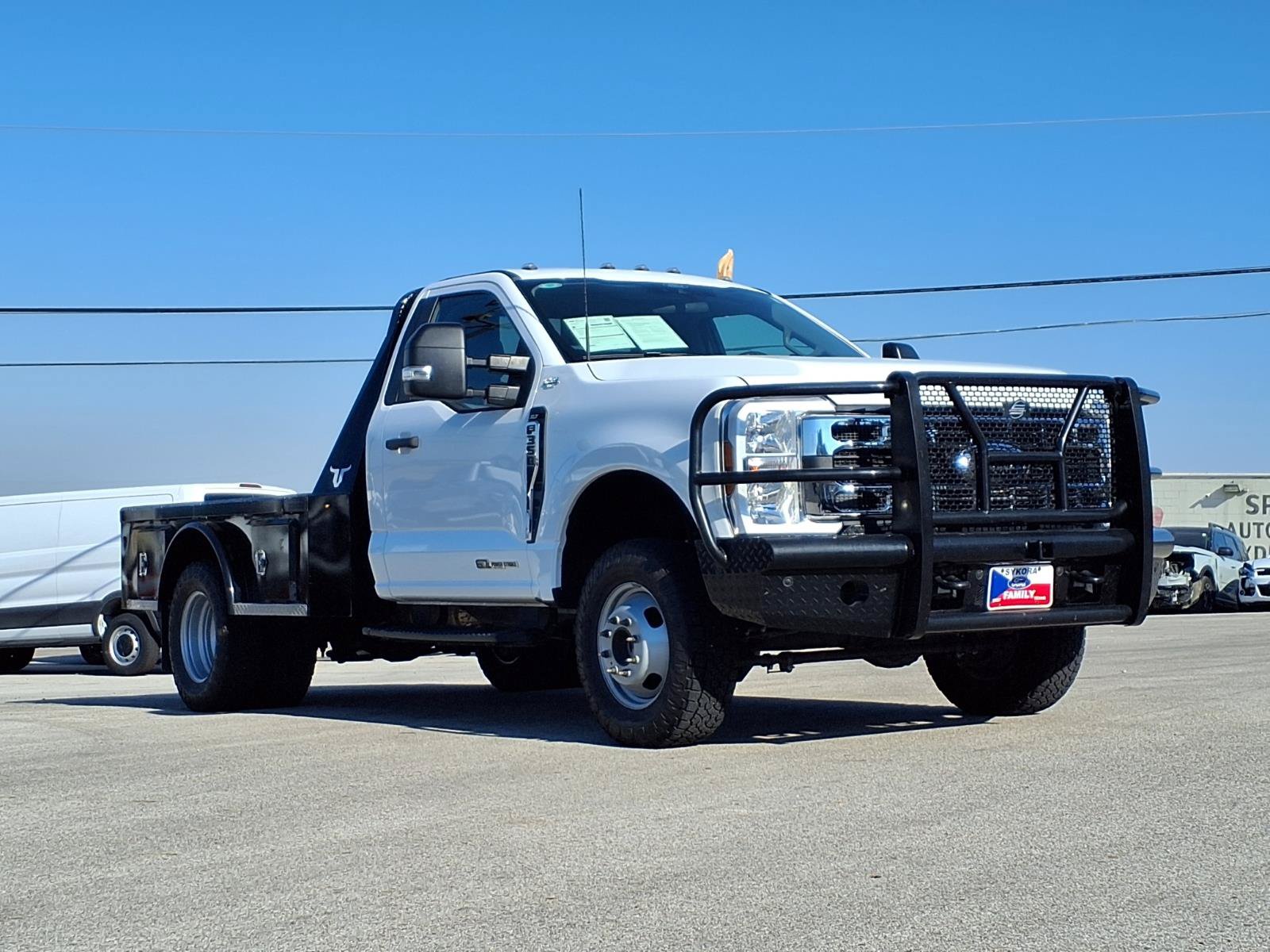Certified 2024 Ford F350 XLT AWD/4WD image 3