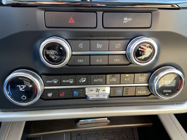 Certified 2023 Ford Expedition Limited AWD/4WD image 19