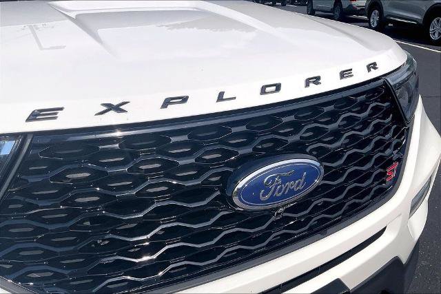 Certified 2021 Ford Explorer ST w/ Equipment Group 401A AWD/4WD image 31