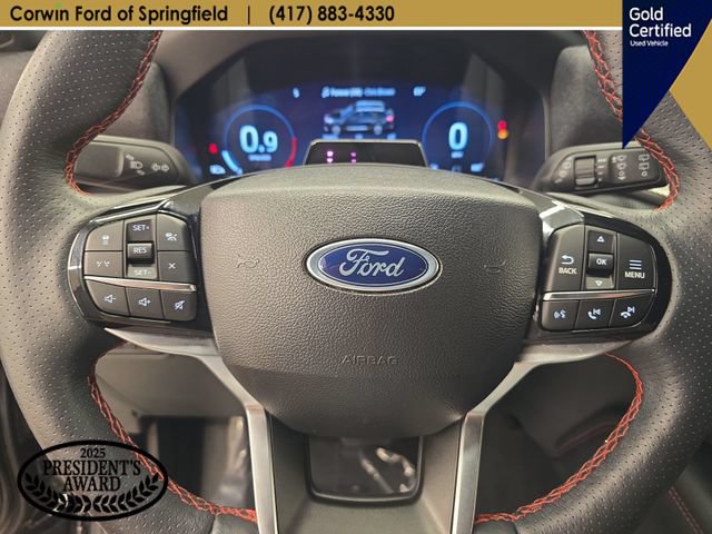 Certified 2025 Ford Explorer ST-Line w/ ST-Line Street Pack AWD/4WD image 32