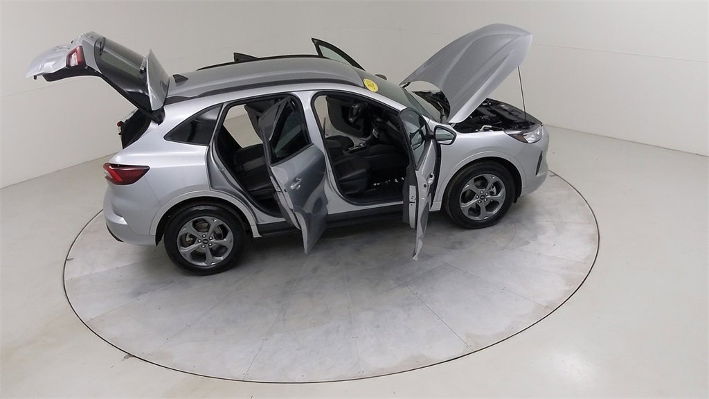 Certified 2023 Ford Escape ST-Line w/ Tech Pack #1 image 46