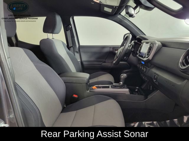 Used 2022 Toyota Tacoma TRD Sport w/ Technology Package image 18