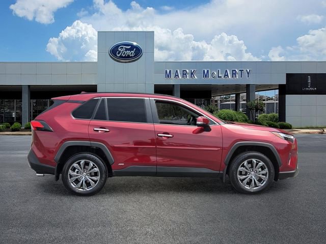 Used 2025 Toyota RAV4 Limited w/ Advanced Technology Package AWD/4WD image 6