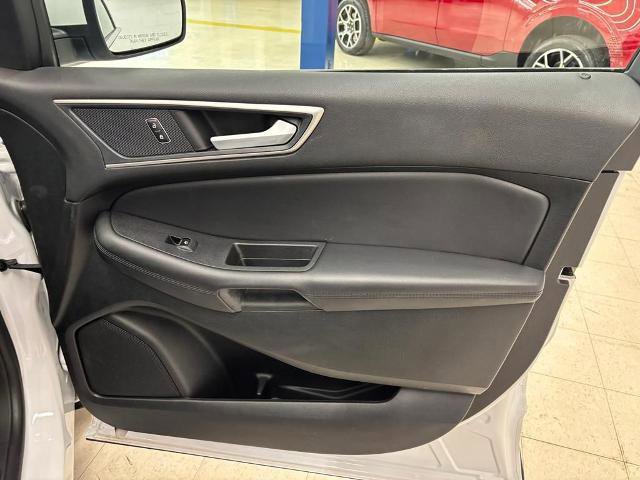 Certified 2024 Ford Edge SEL w/ Convenience Package image 16