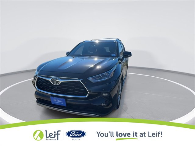 Used 2022 Toyota Highlander Platinum image 4