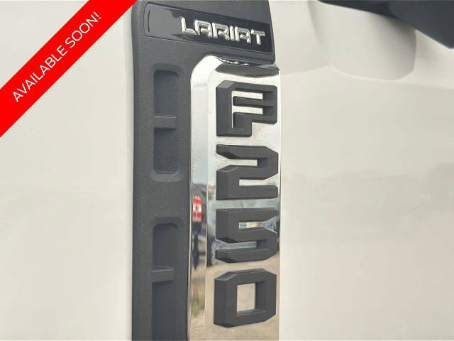 Certified 2025 Ford F250 Lariat w/ Lariat Ultimate Package AWD/4WD image 12