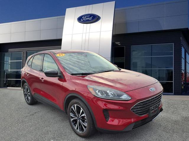 Certified 2021 Ford Escape SE w/ SE Sport Appearance Package