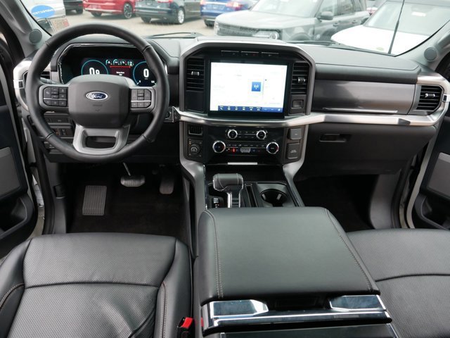 Certified 2022 Ford F150 Lariat w/ Equipment Group 502A High image 21