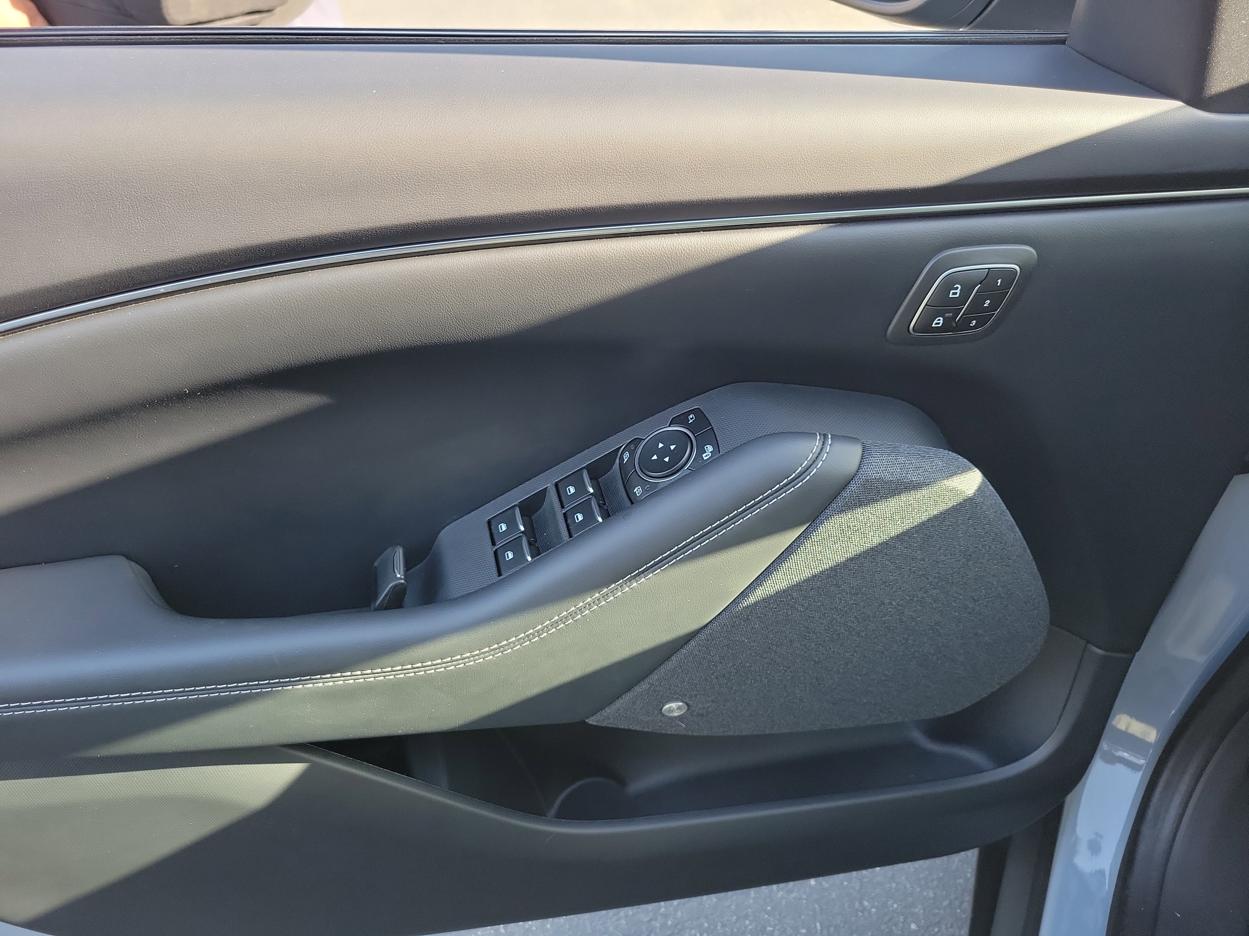 Certified 2024 Ford Mustang Mach-E Premium RWD image 11
