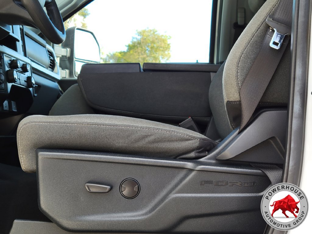Certified 2025 Ford F350 XLT AWD/4WD image 24