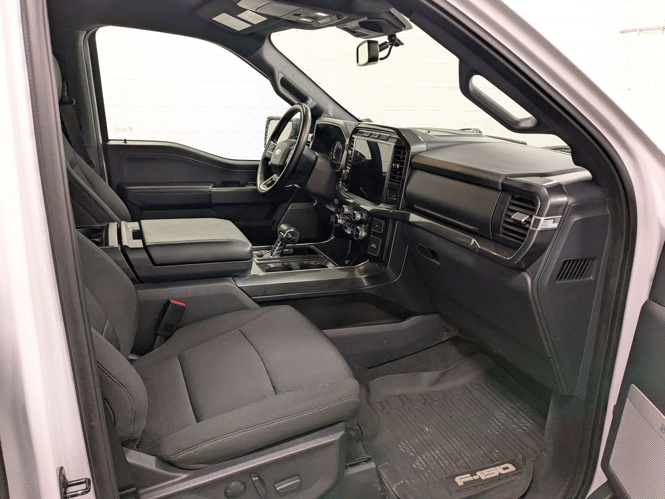 Certified 2023 Ford F150 XLT w/ Equipment Group 302A High image 34