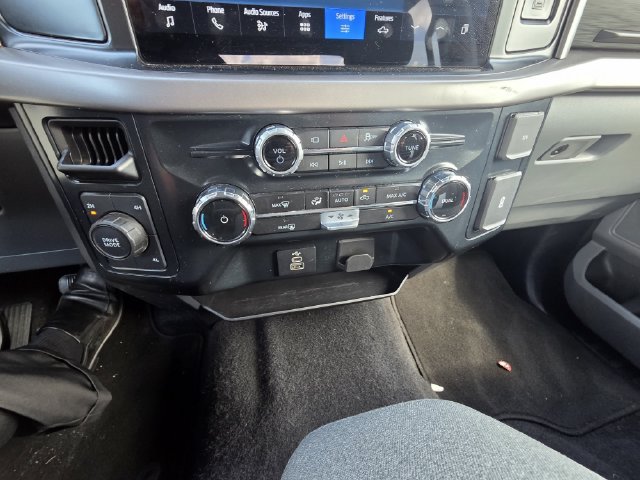 Certified 2025 Ford F150 XLT w/ Equipment Group 301A Standard AWD/4WD image 19