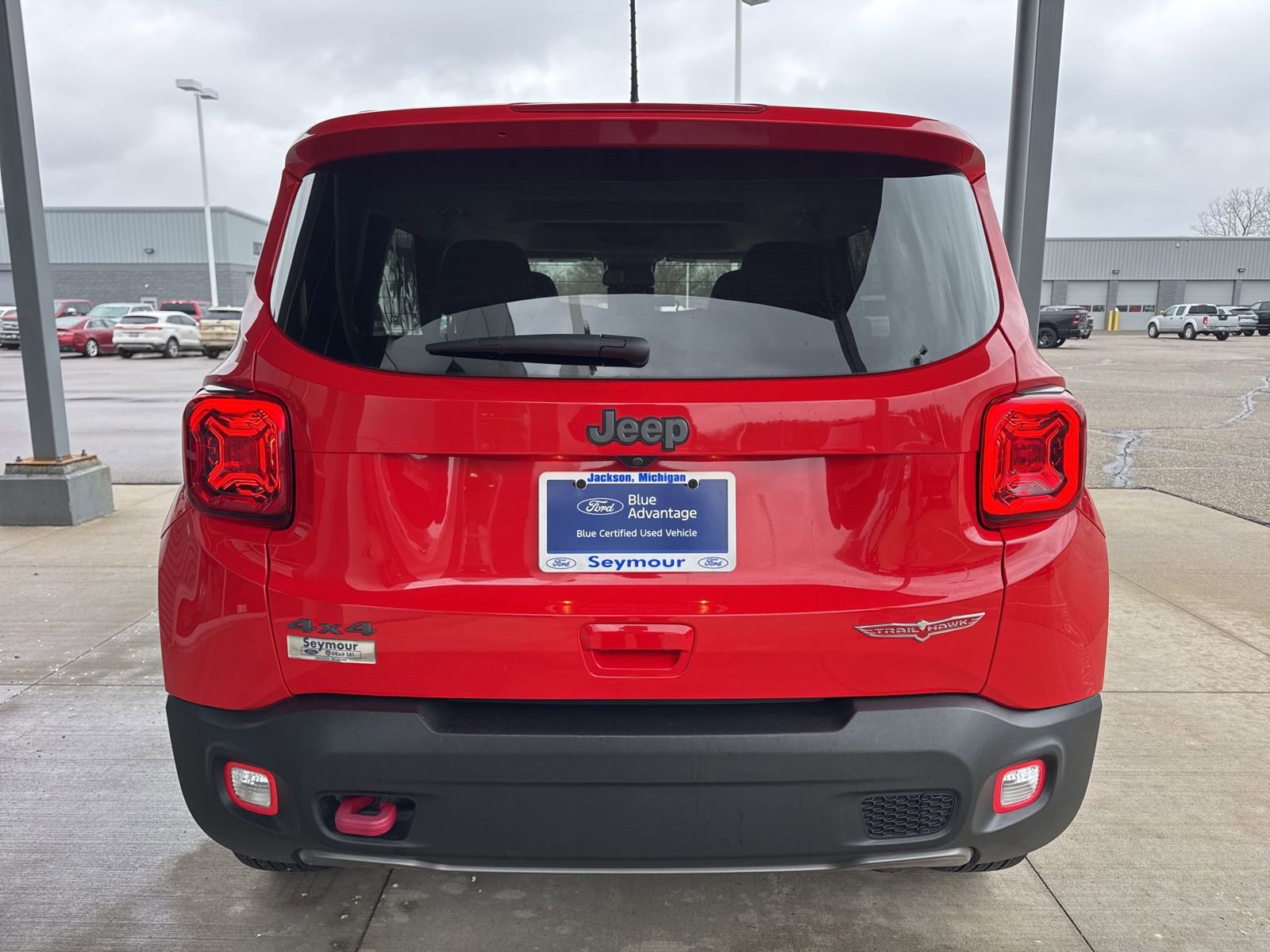 Used 2019 Jeep Renegade Trailhawk image 6