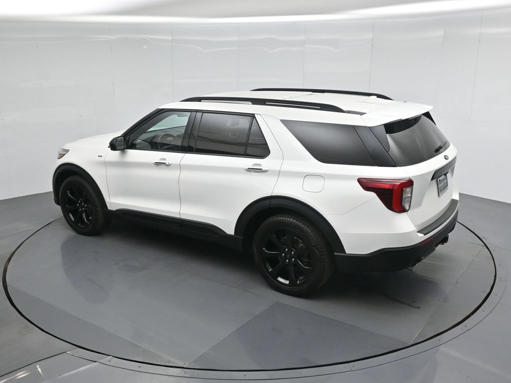 Certified 2023 Ford Explorer ST-Line w/ Class IV Trailer Tow Package RWD image 44