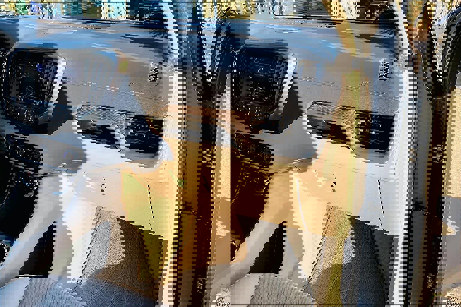 Used 2023 GMC Terrain Denali image 19