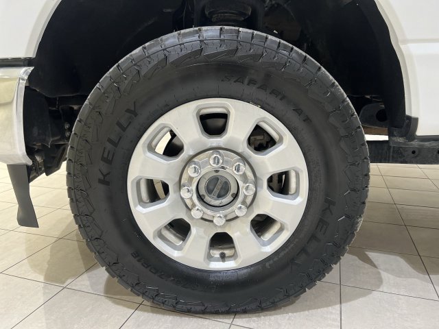 Certified 2024 Ford F250 XLT w/ 360-Degree Camera Package AWD/4WD image 27