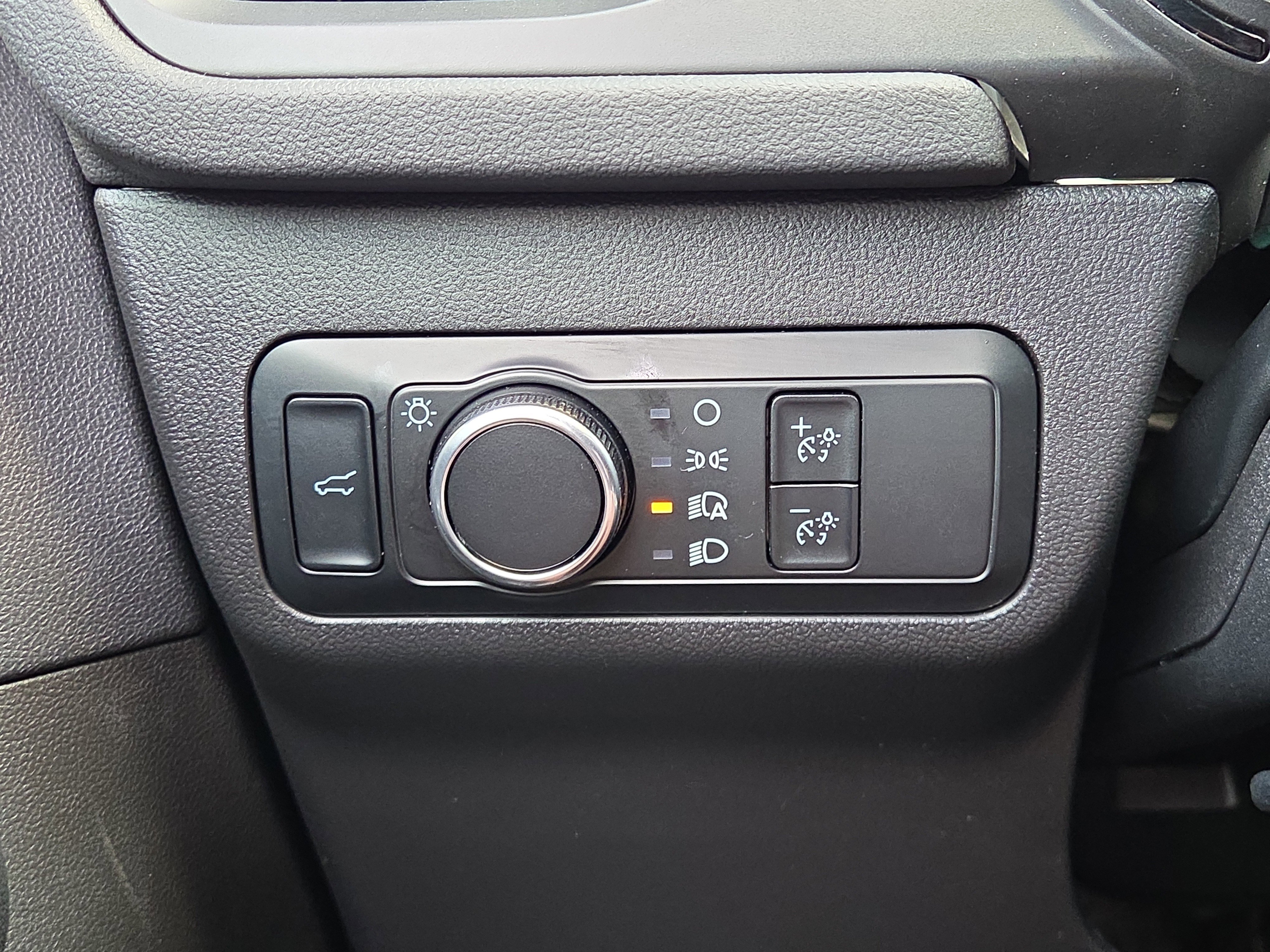 Certified 2024 Ford Escape ST-Line AWD/4WD image 26