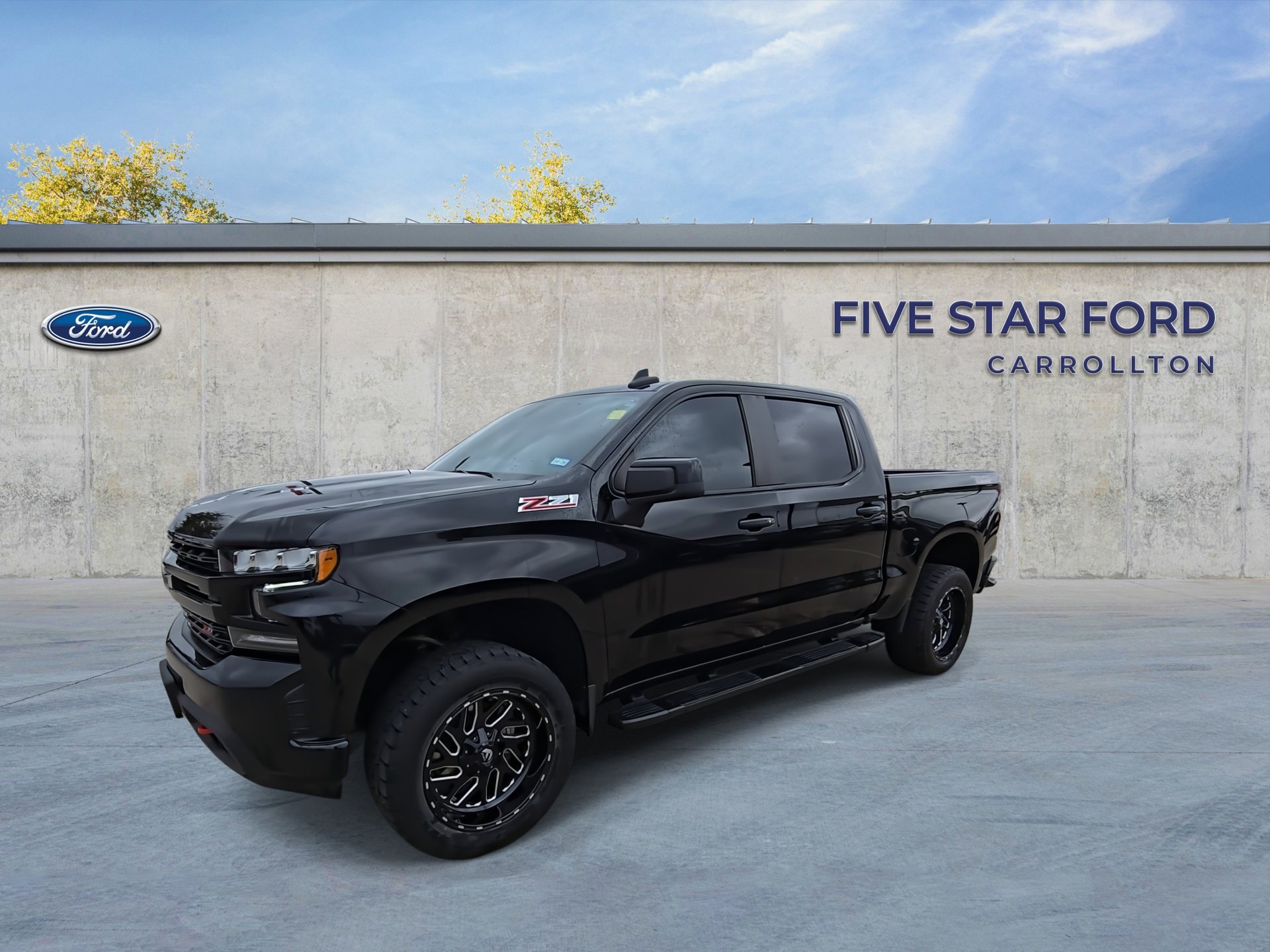 Used 2022 Chevrolet Silverado 1500 LT Trail Boss w/ Convenience Package II image 4