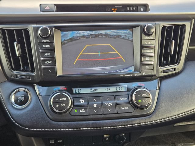 Used 2018 Toyota RAV4 XLE FWD image 17