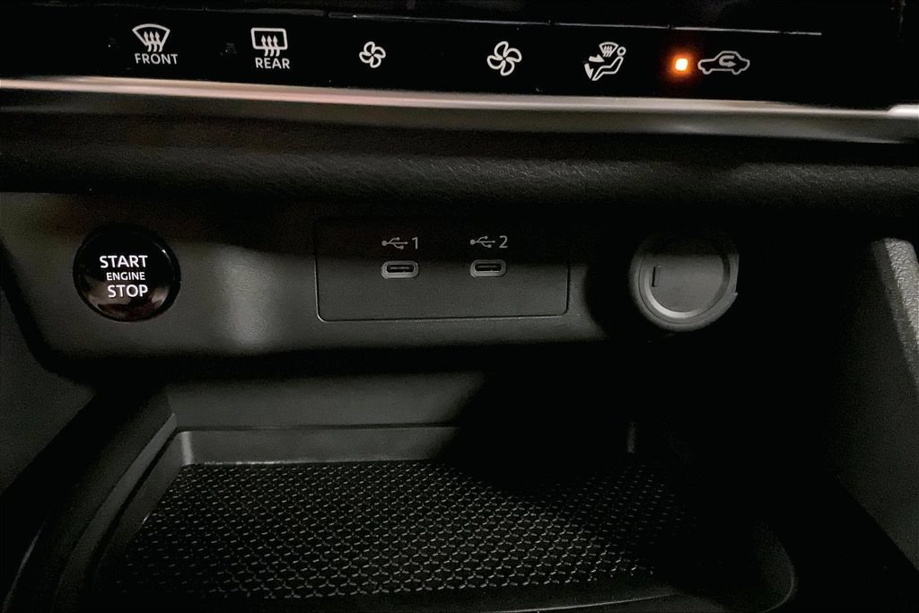 Used 2025 Nissan Rogue SV AWD/4WD image 30