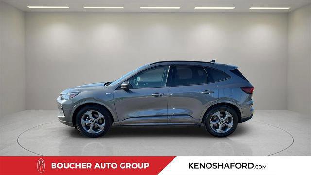 Certified 2023 Ford Escape ST-Line image 3