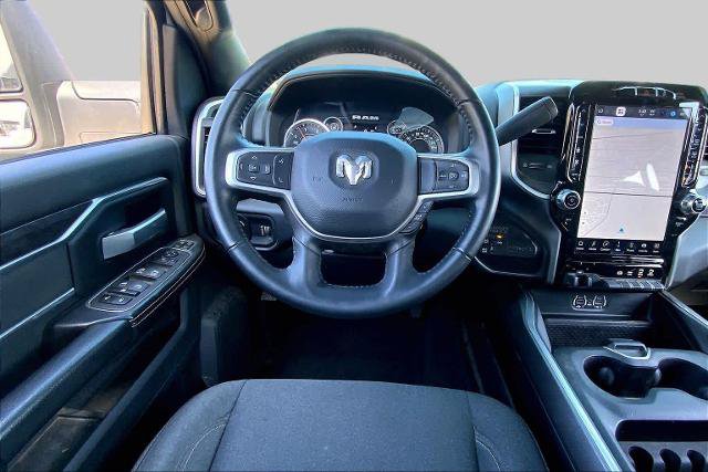 Used 2024 RAM 3500 Big Horn w/ Night Edition AWD/4WD image 6