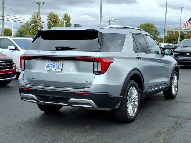 Certified 2025 Ford Explorer Platinum w/ LUX Leather Package AWD/4WD image 4