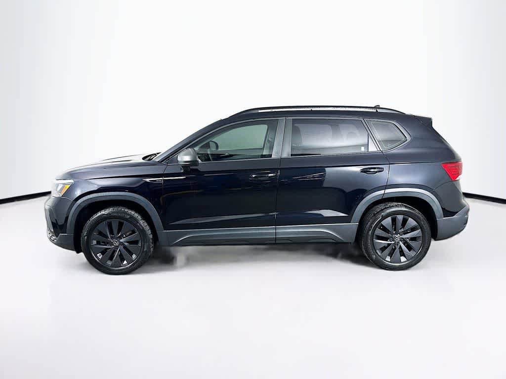 Used 2022 Volkswagen Taos S FWD image 3