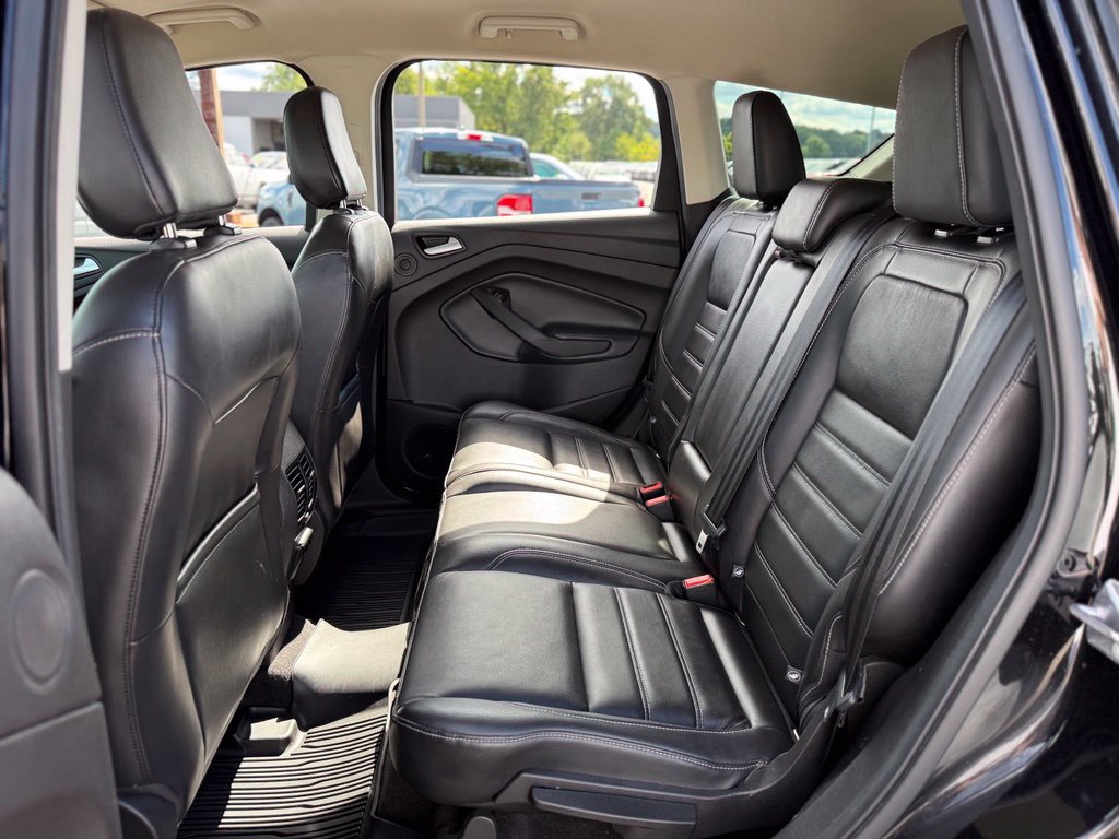 Certified 2019 Ford Escape Titanium AWD/4WD image 14