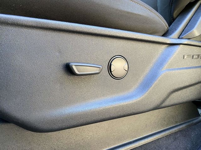 Certified 2024 Ford F150 XLT w/ XLT Black Appearance Package image 18