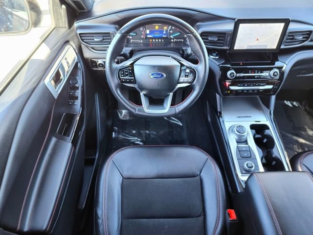 Certified 2023 Ford Explorer ST-Line image 13
