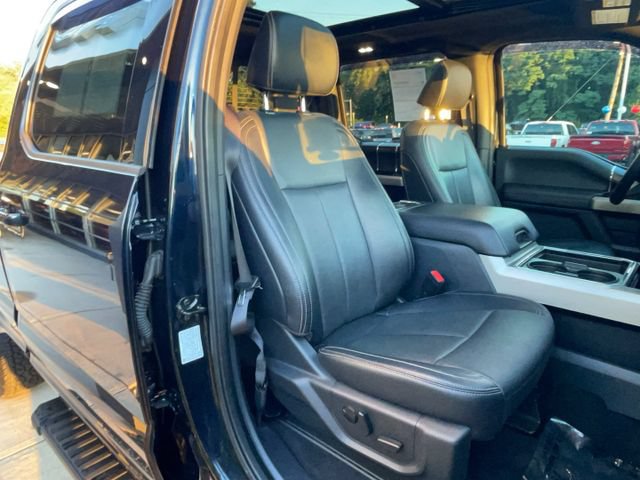 Certified 2022 Ford F350 Lariat w/ Black Appearance Package AWD/4WD image 34