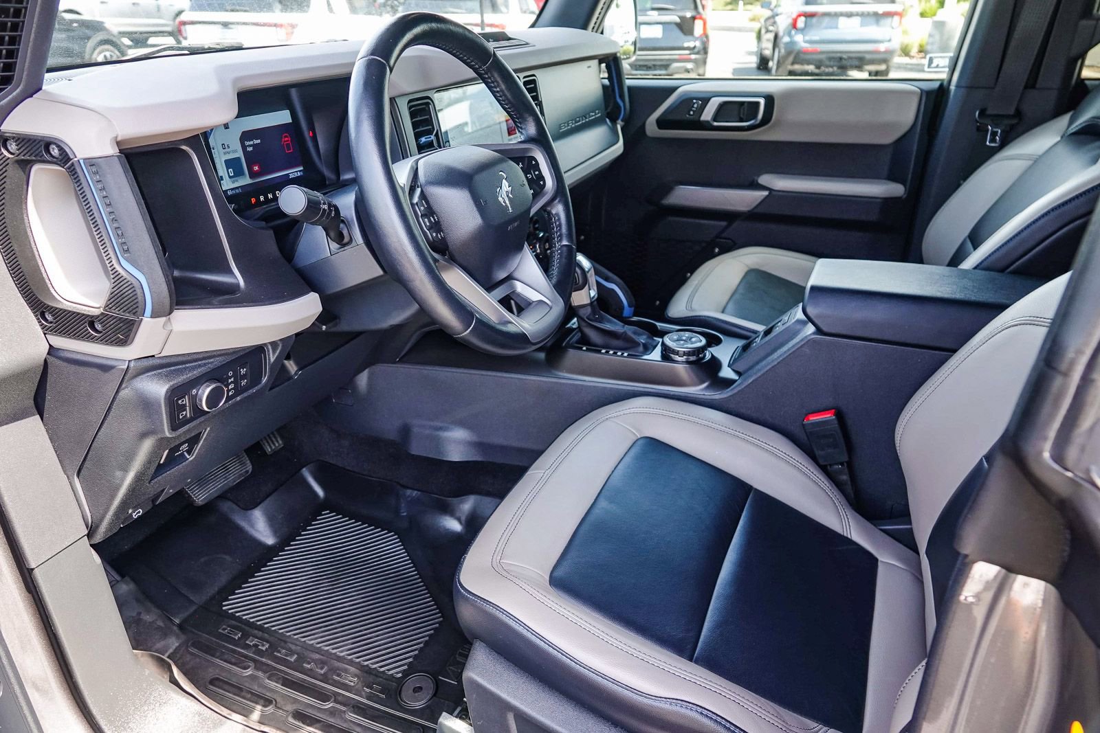 Certified 2021 Ford Bronco Wildtrak image 16