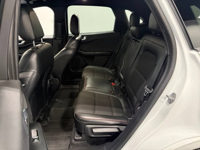 Certified 2023 Ford Escape ST-Line w/ Tech Pack #1 FWD image 32