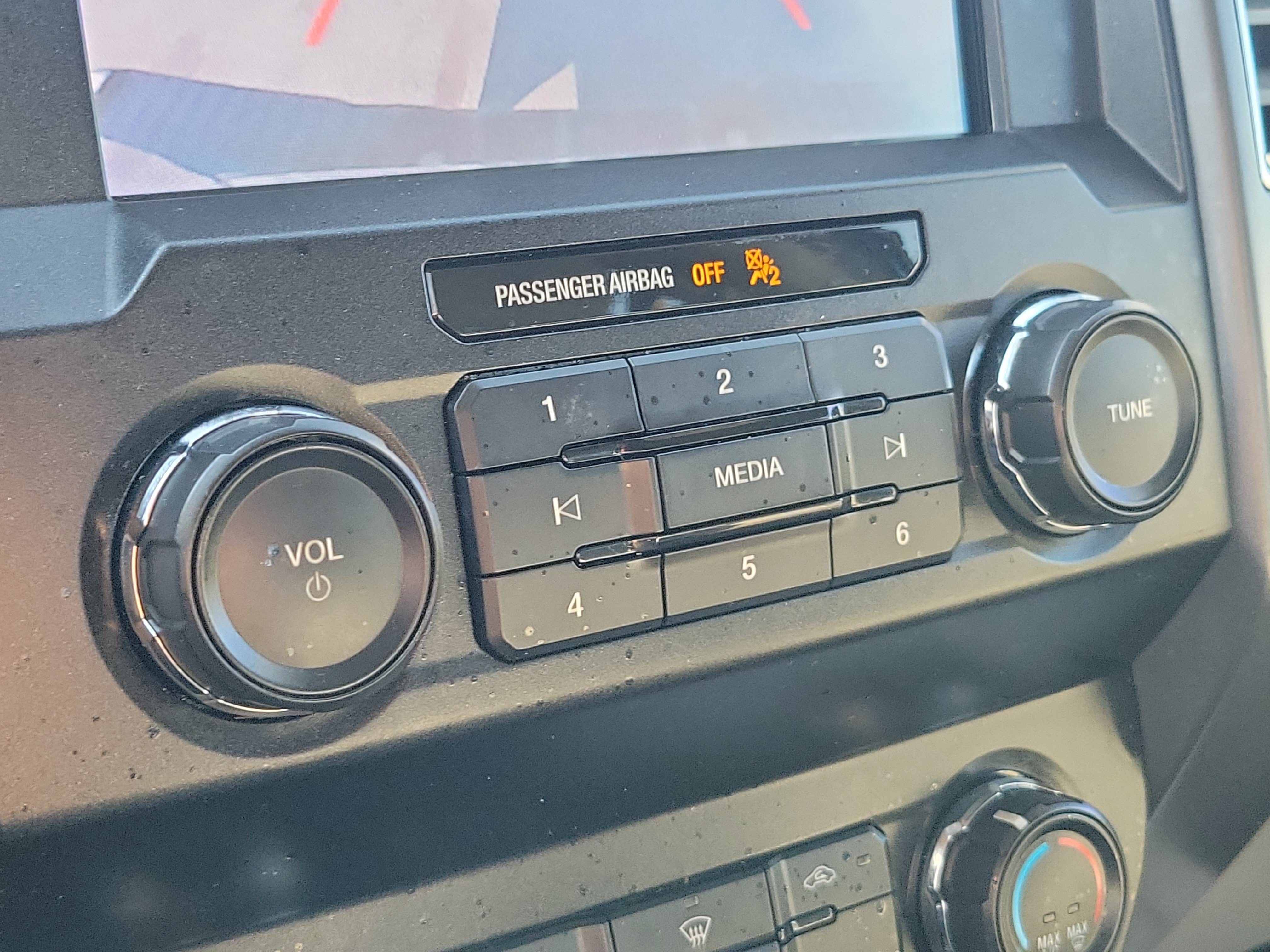 Certified 2019 Ford F150 XLT AWD/4WD image 25