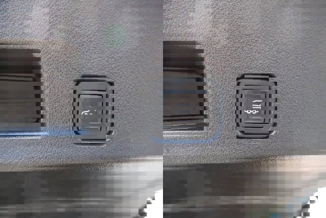 Used 2025 Chevrolet Traverse RS w/ LPO, Floor Liner Package AWD/4WD image 30