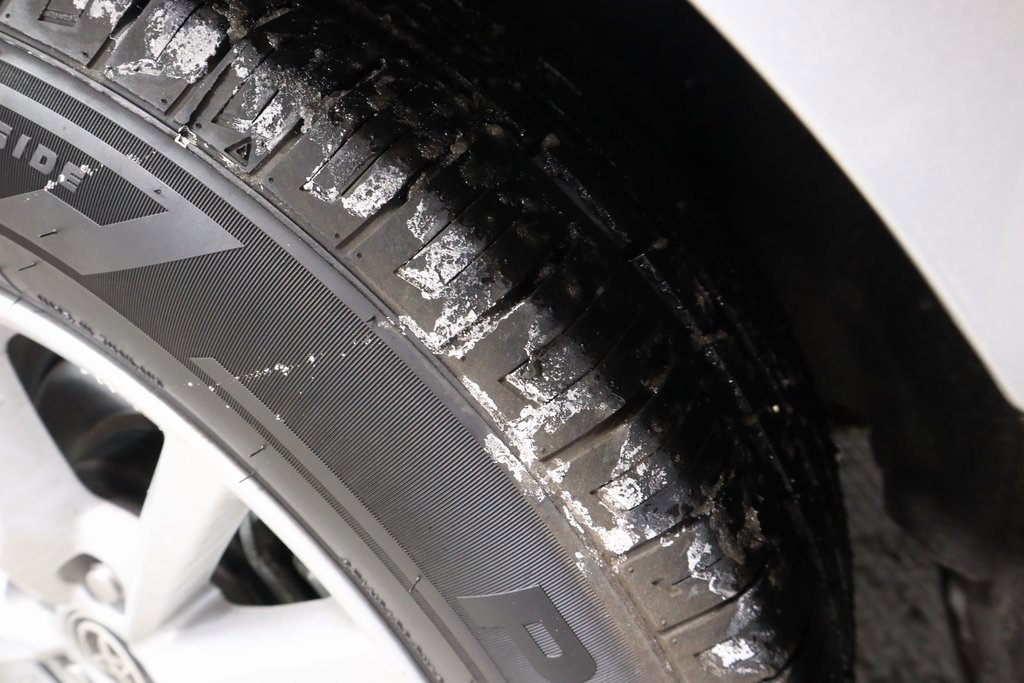 Used 2025 Toyota Camry LE image 19