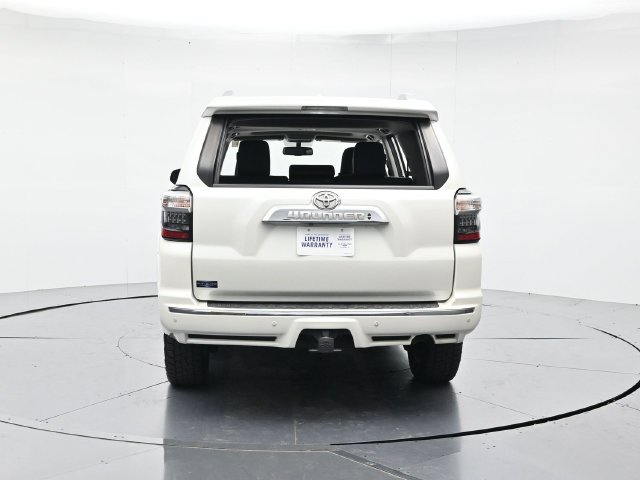 Used 2018 Toyota 4Runner Limited RWD image 8