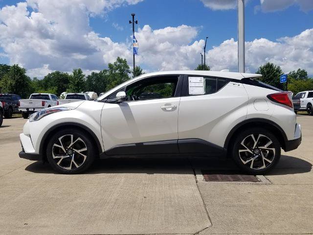 Used 2019 Toyota C-HR XLE FWD image 5