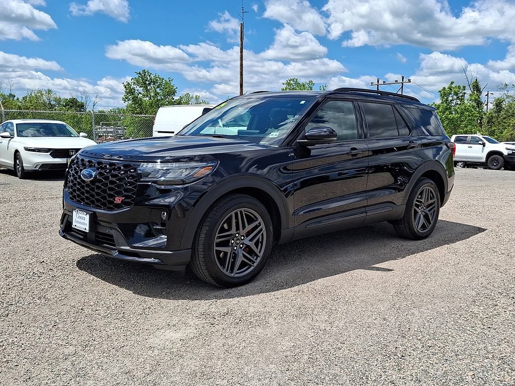 Certified 2025 Ford Explorer ST w/ Sun And Sound Package AWD/4WD image 6