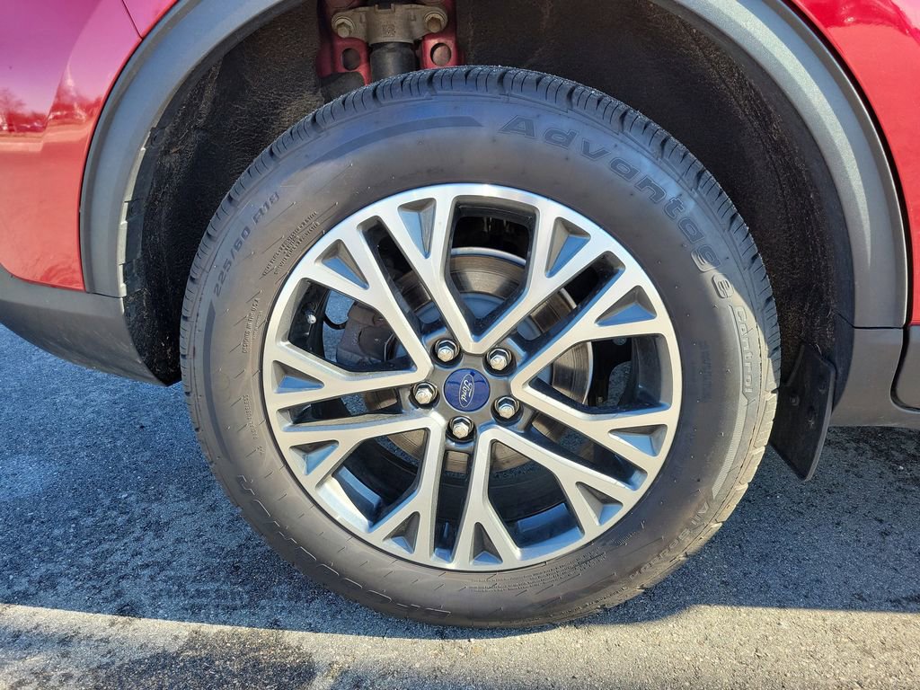 Certified 2020 Ford Escape SEL AWD/4WD image 5