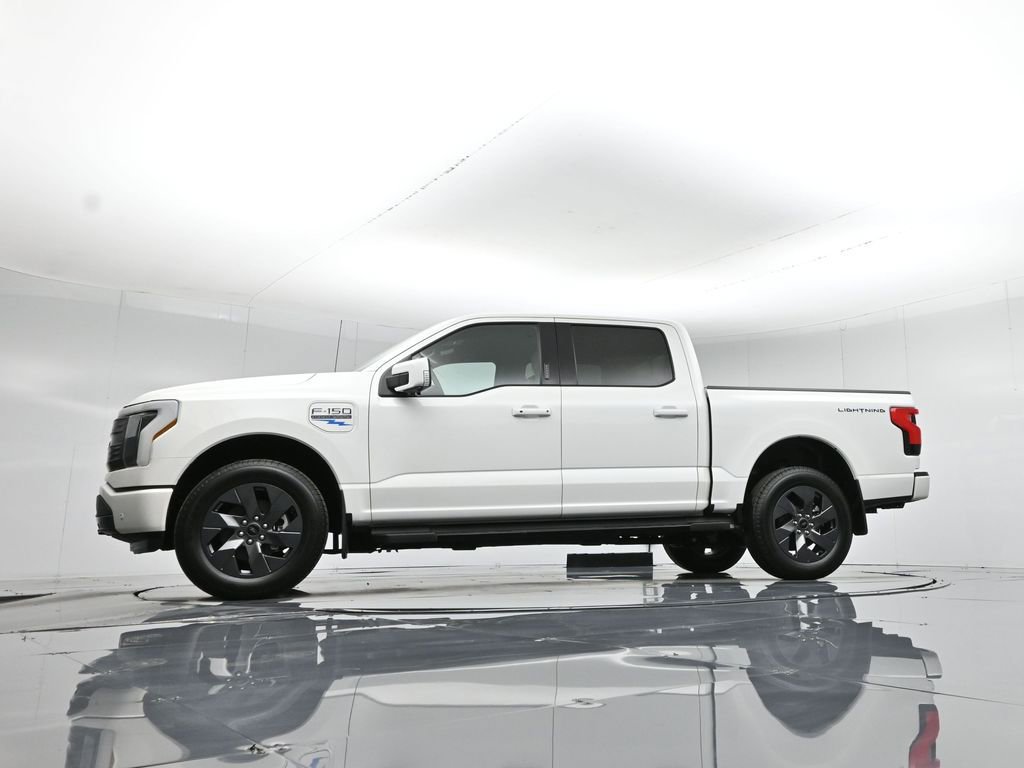 Certified 2022 Ford F150 Lightning Lariat image 58