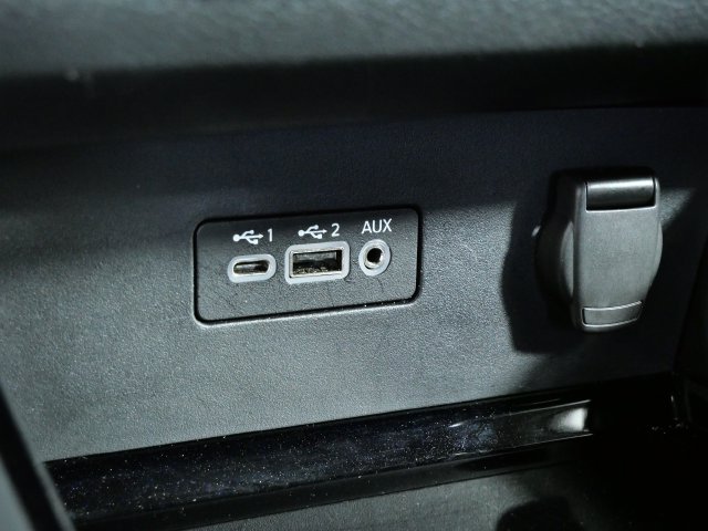 Used 2025 Nissan Altima 2.5 SR AWD/4WD image 24