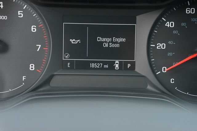 Used 2025 Chevrolet Trax LS w/ LS Convenience Package FWD image 25