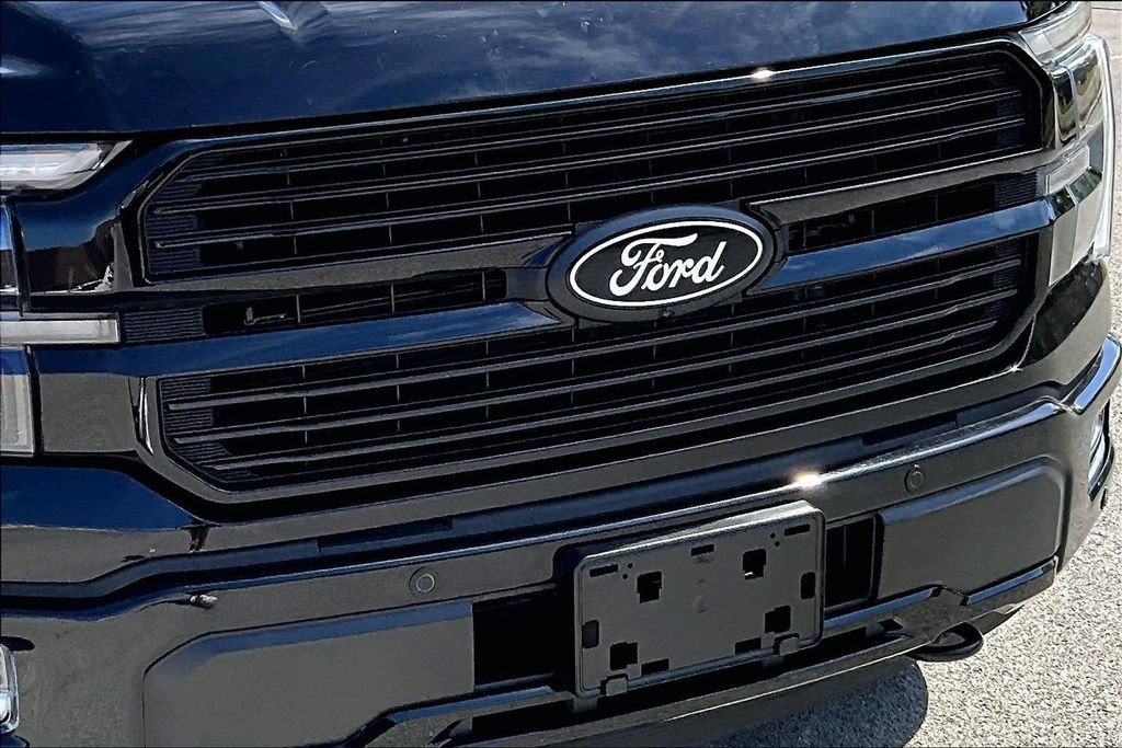 Certified 2024 Ford F150 Platinum w/ Equipment Group 702A High AWD/4WD image 30