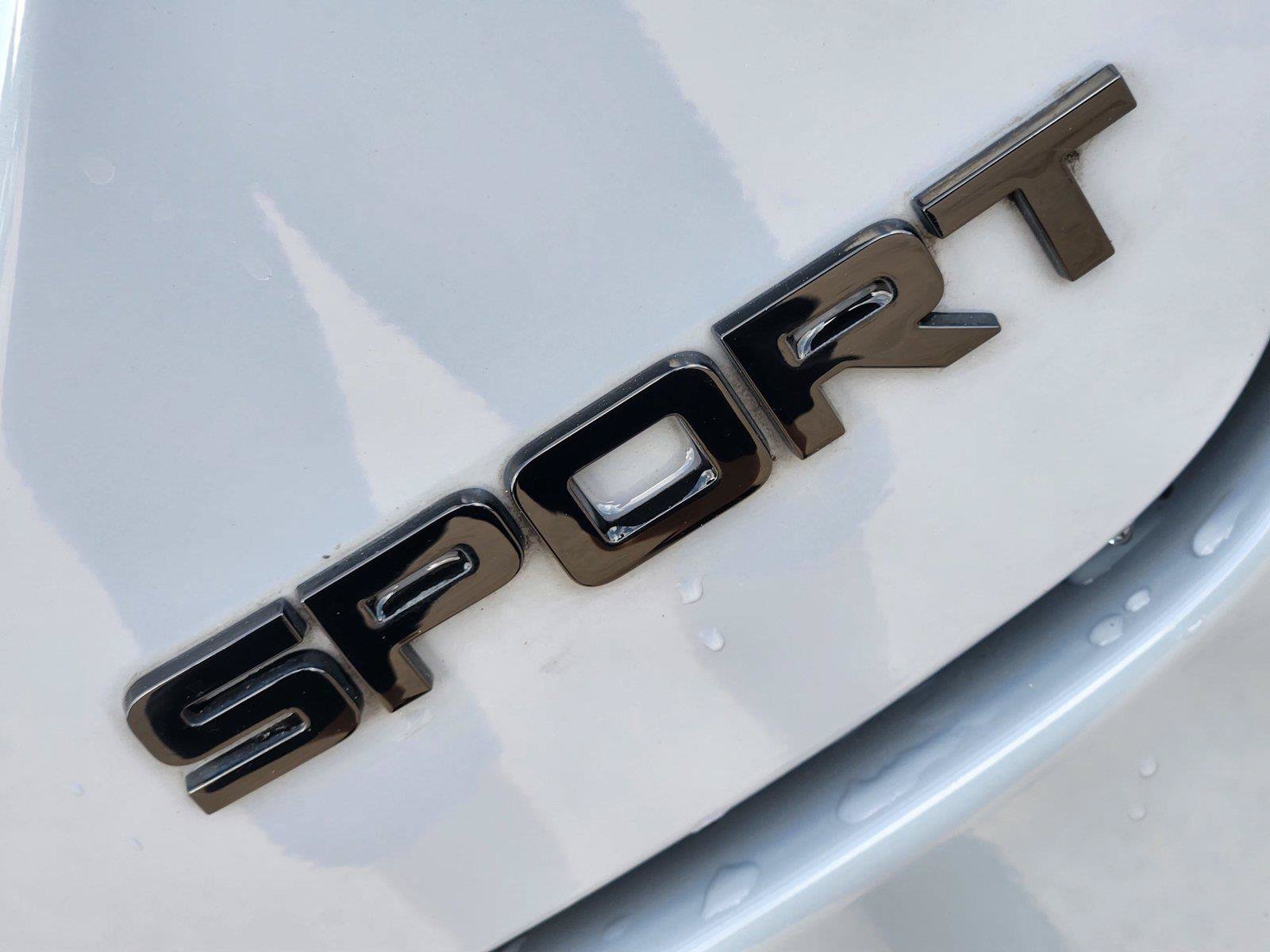 Used 2023 Honda Pilot Sport image 9