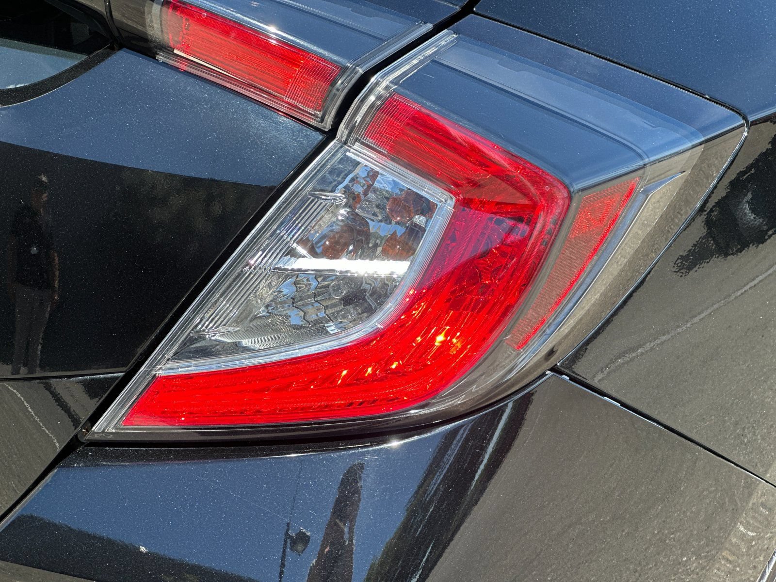 Used 2018 Honda Civic EX image 36