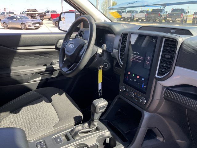 Certified 2025 Ford Ranger XL w/ Trailer Tow Package RWD image 19