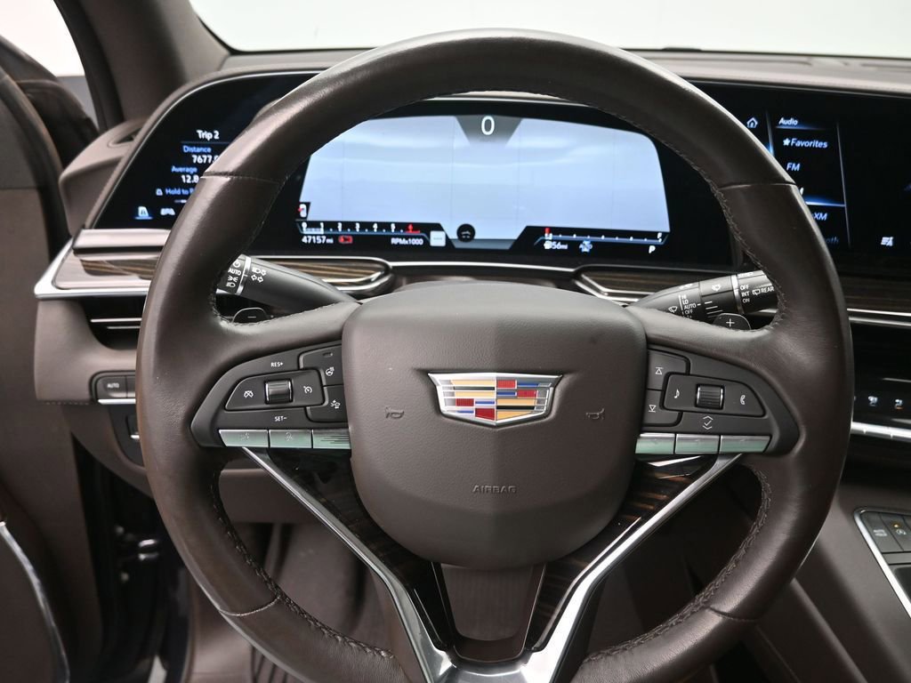 Used 2023 Cadillac Escalade ESV Premium Luxury image 14